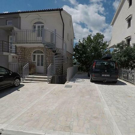 Apartments Tommi Драмал Екстериор снимка